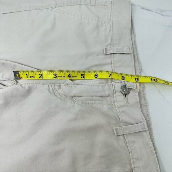 Levi’s Chino Shorts- Size 28 - Picture 5 of 7